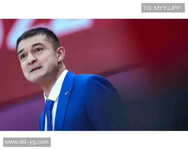 西热力江的篮球梦想与成长之路：从新疆少年到CBA明星的奋斗故事